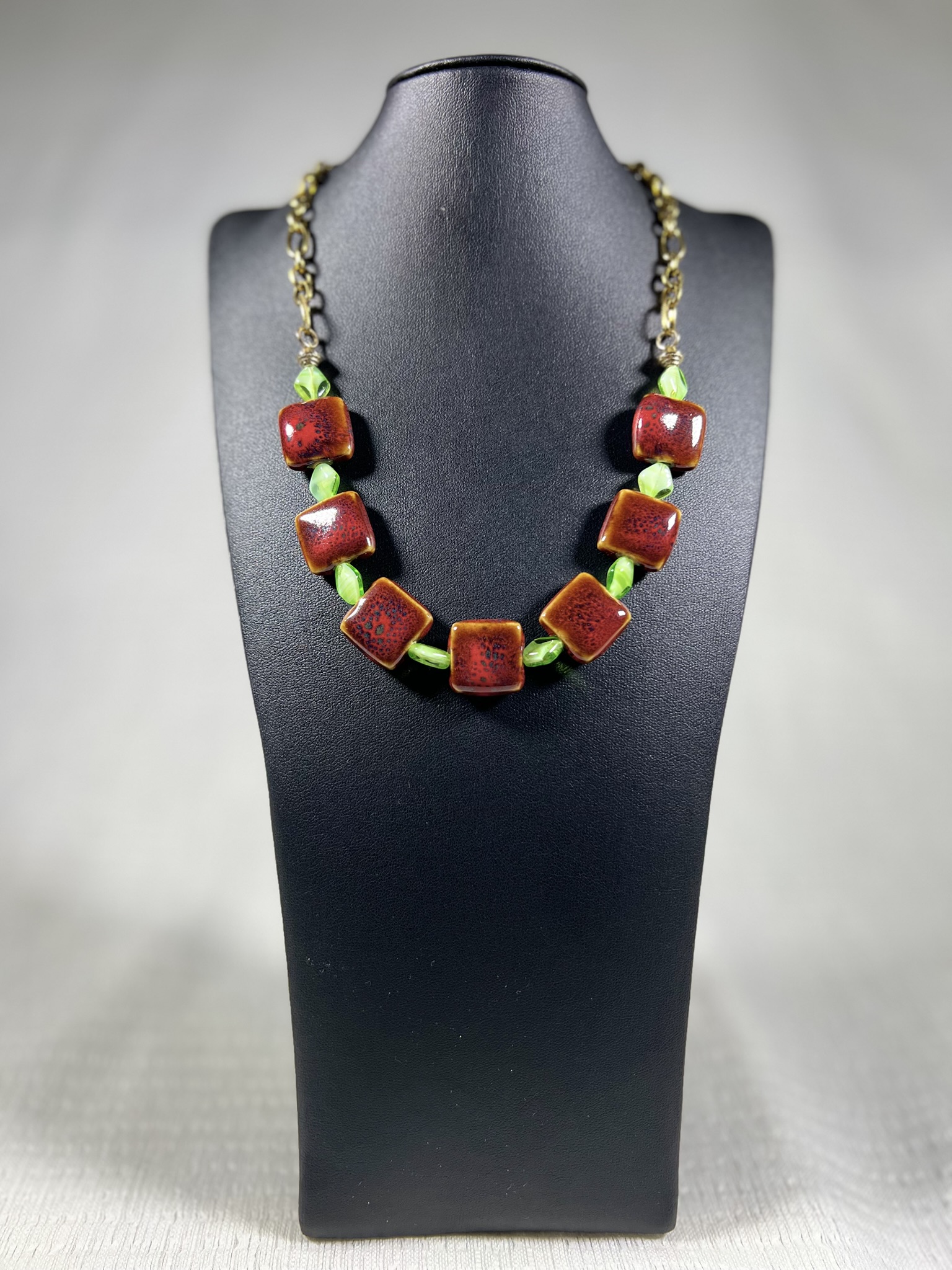 Collier « Verdi Laguna ».