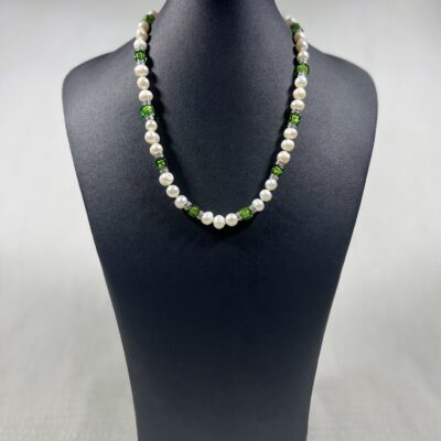 Collier "Clarté d'Opaline"